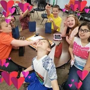 Meet your Posher, Drema